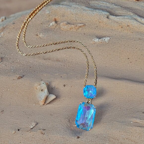 Azure Cascade Iridescent Necklace - Picture 3 of 9